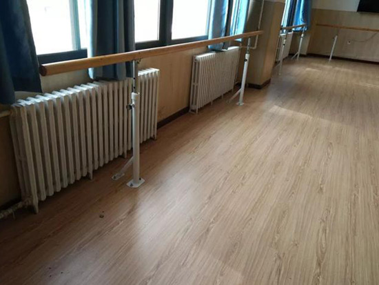 廊坊某學(xué)?？諝庠礋岜冒惭b